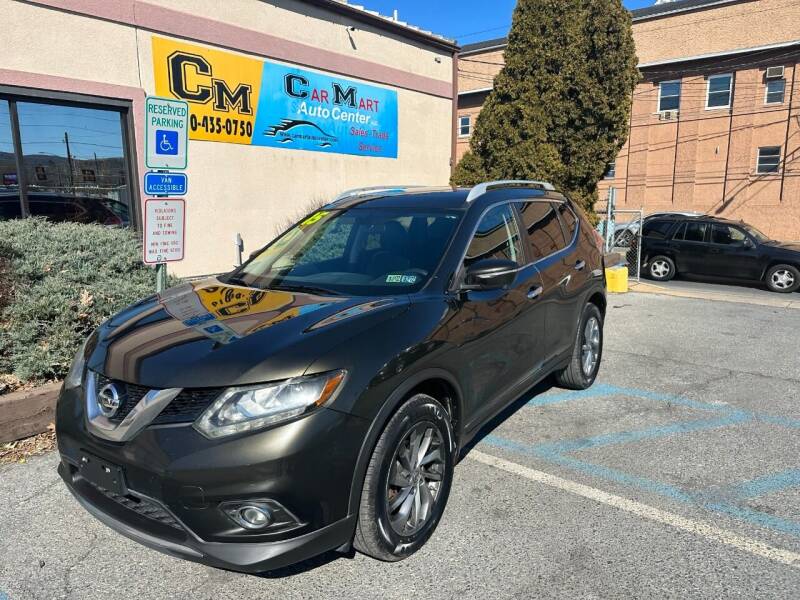 2015 Nissan Rogue for sale at Car Mart Auto Center II, LLC in Allentown PA