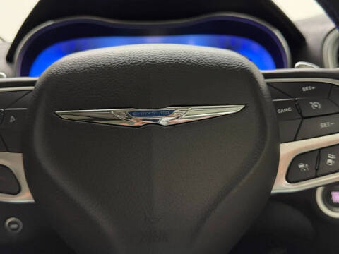 2017 Chrysler 300 C