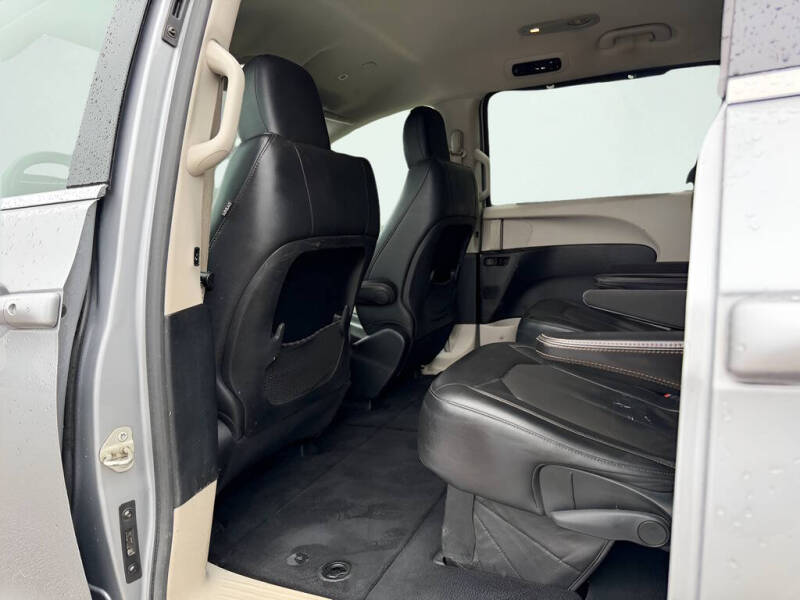2019 Chrysler Pacifica Touring L