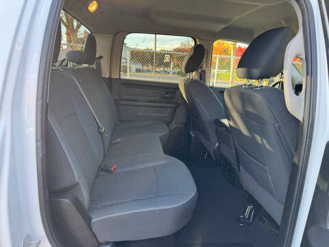 2021 RAM 1500 Classic Tradesman