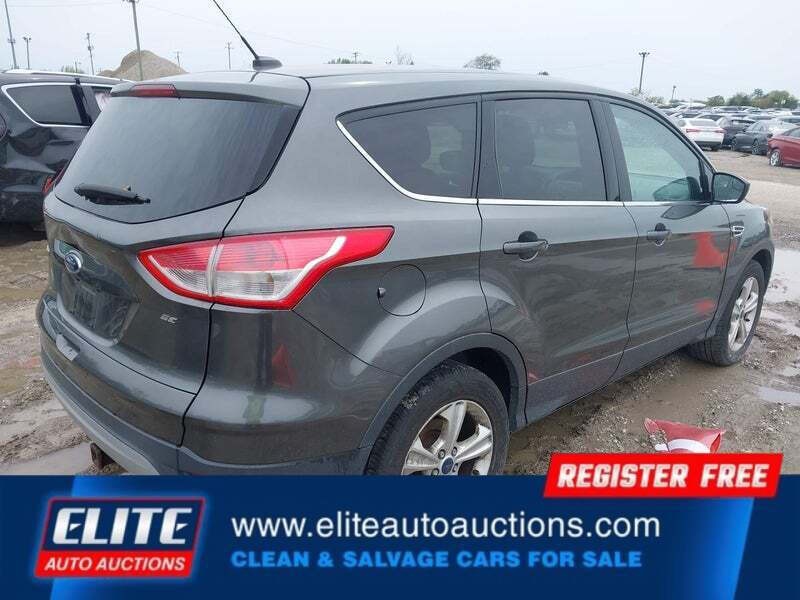 2016 Ford Escape SE