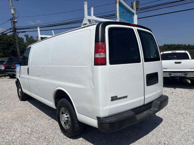 2017 Chevrolet Express 2500