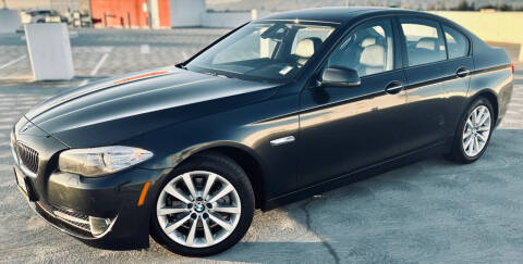 2011 BMW 5 Series 528i