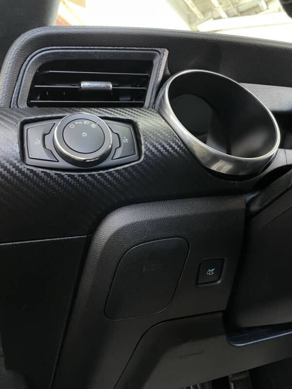 2020 Ford Mustang EcoBoost