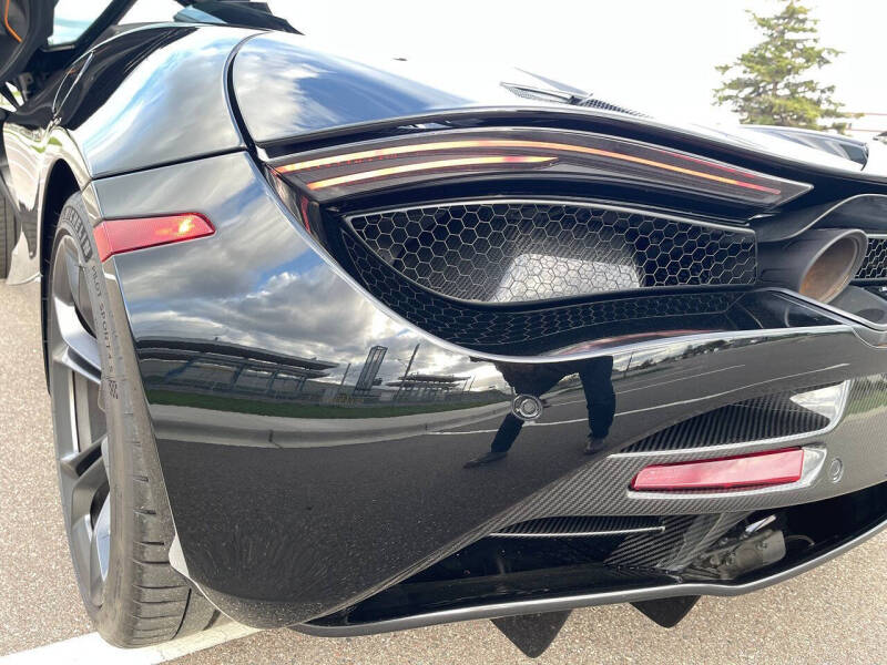 2018 McLaren 720S