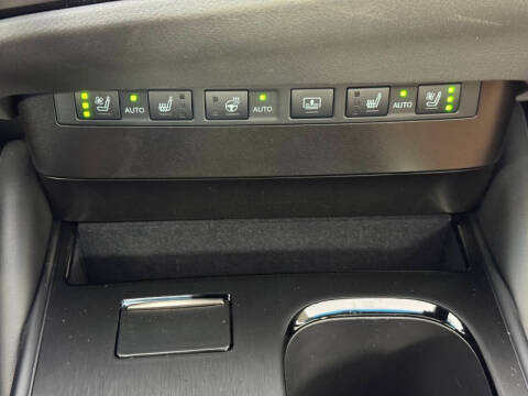 2024 Lexus ES 350 Ultra Luxury