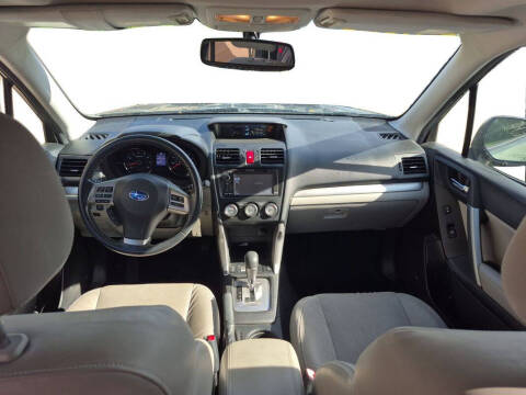 2014 Subaru Forester 2.5i Touring