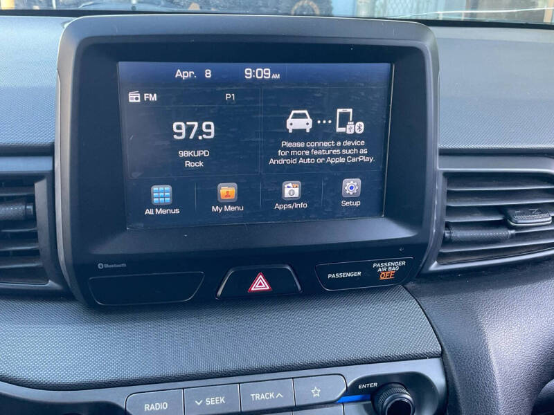 2019 Hyundai Veloster