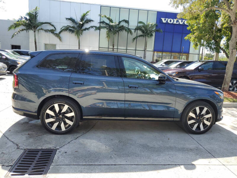 2025 Volvo EX90 Twin Performance Ultra 7P