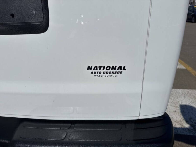 2019 Chevrolet Express 2500