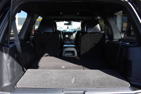 2017 Lincoln Navigator Select