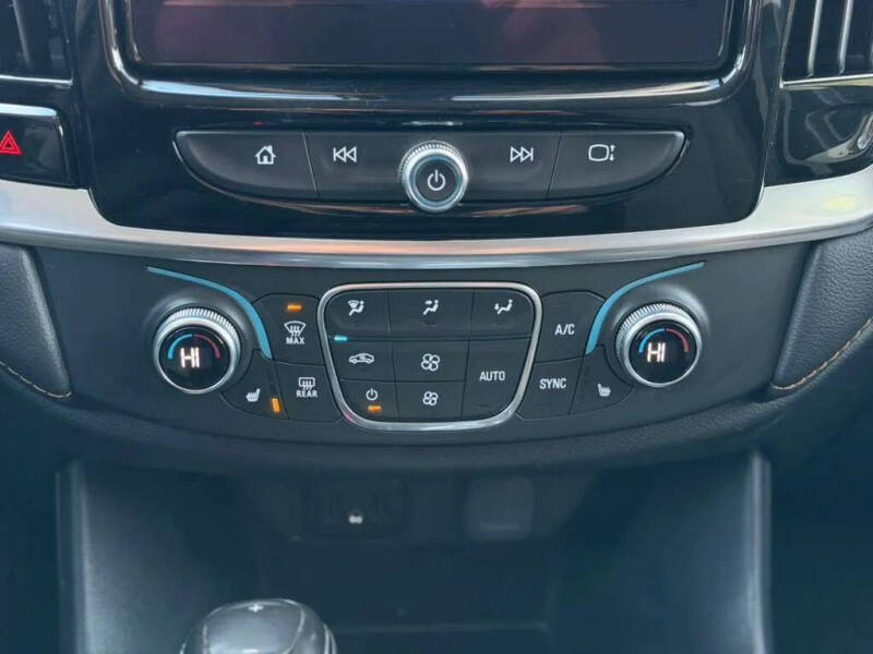 2019 Chevrolet Traverse LT Cloth