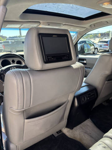 2010 Toyota Sequoia Limited