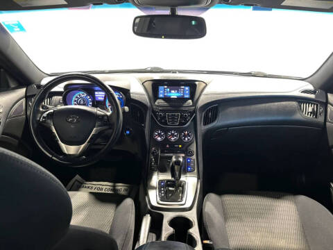 2016 Hyundai Genesis Coupe