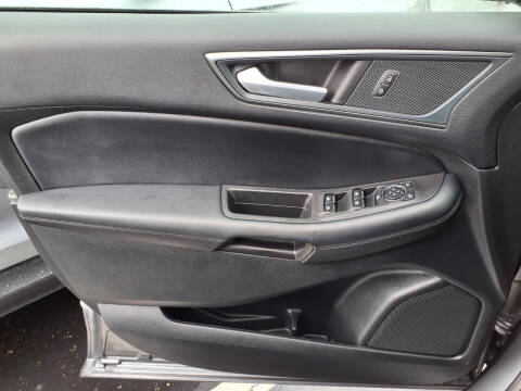 2024 Ford Edge SE