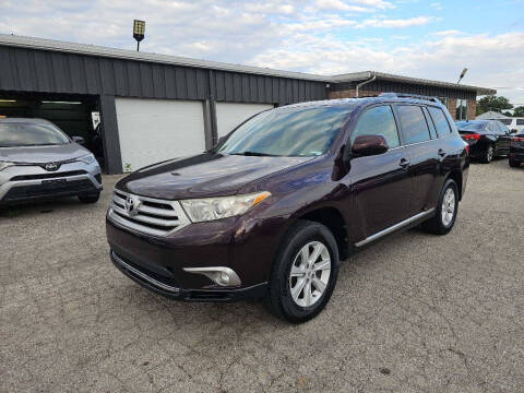 2012 Toyota Highlander SE