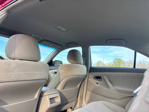 2011 Toyota Camry LE