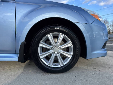 2011 Subaru Legacy 2.5i Premium