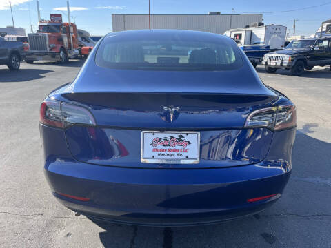 2018 Tesla Model 3 Mid Range