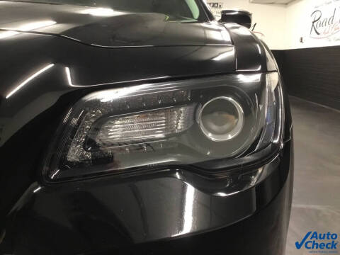 2018 Chrysler 300 Touring