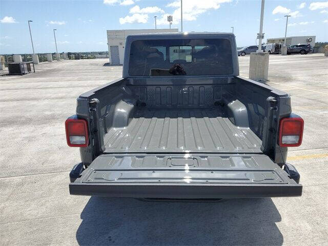 2021 Jeep Gladiator Mojave