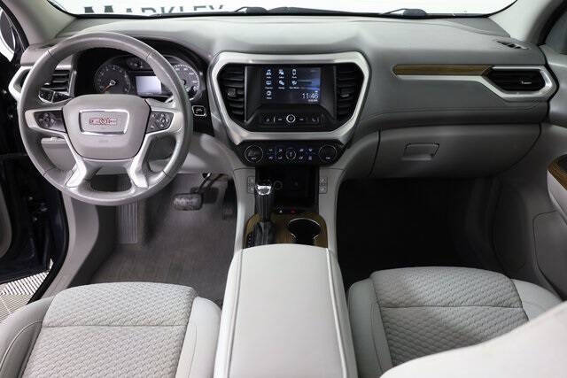 2018 GMC Acadia SLE-2