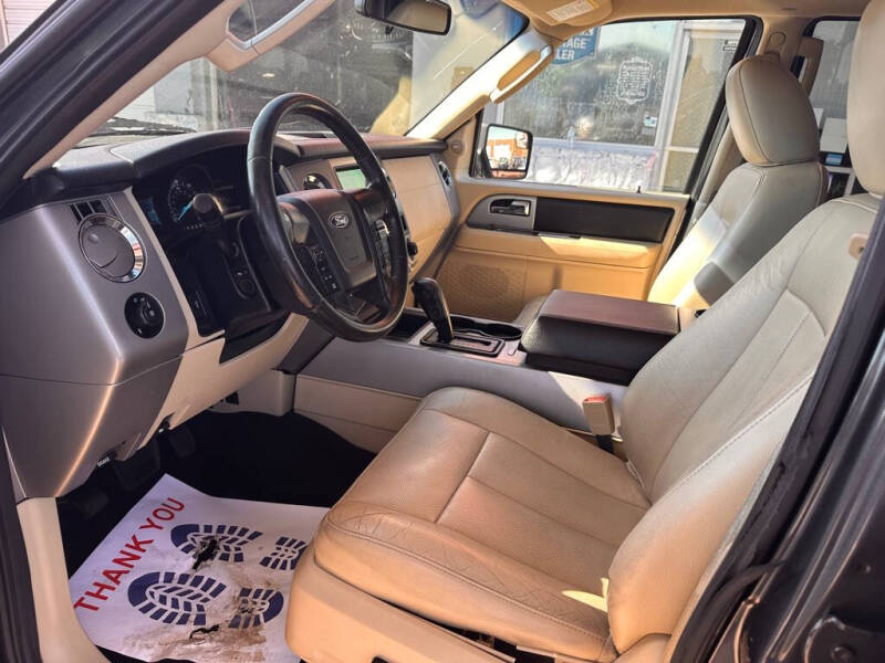 2016 Ford Expedition EL XLT
