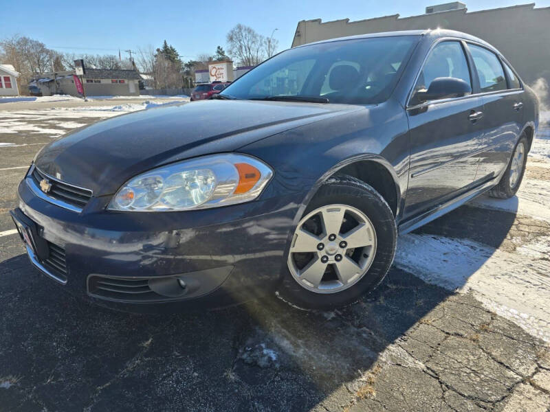 2011 Chevrolet Impala for sale at Car Castle in Zion IL