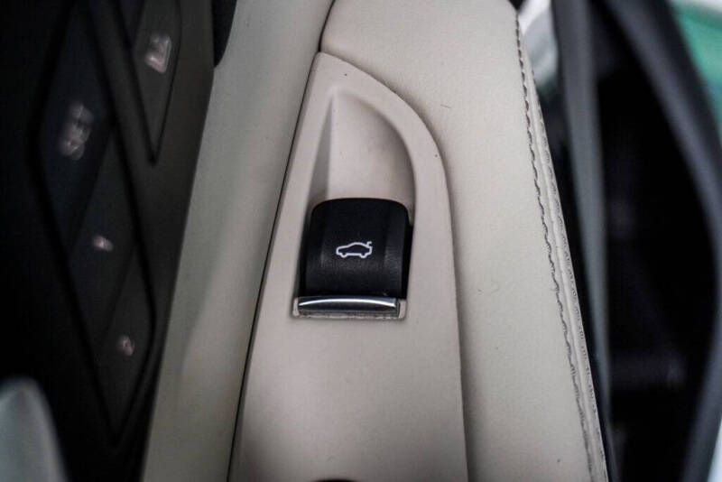 2020 BMW X5 M50i xDrive