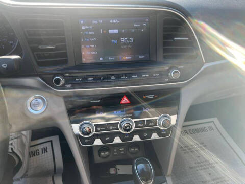 2020 Hyundai Elantra