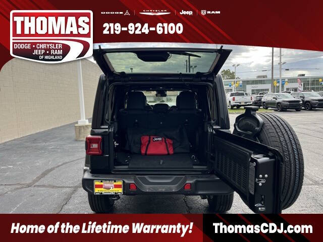 2025 Jeep Wrangler Sahara