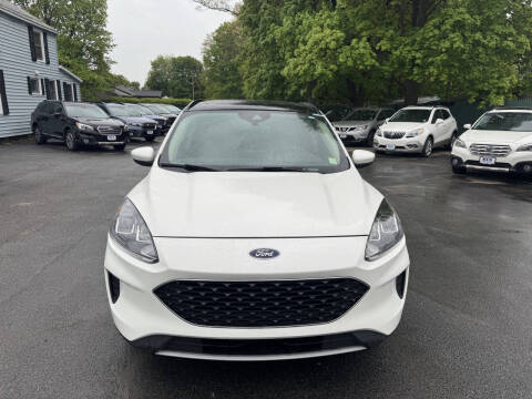 2020 Ford Escape SE