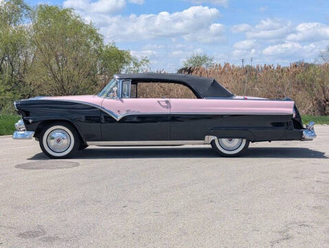 1955 Ford Sunliner