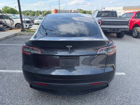 2024 Tesla Model Y Long Range