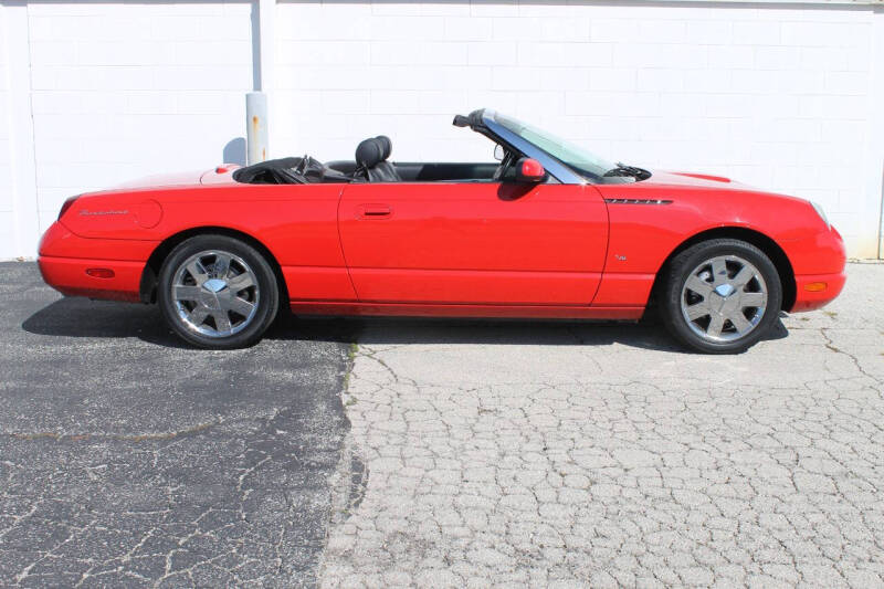 2003 Ford Thunderbird