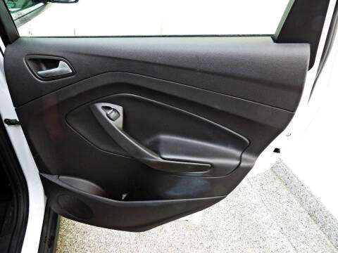 2017 Ford C-MAX Hybrid SE