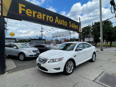 2011 Ford Taurus