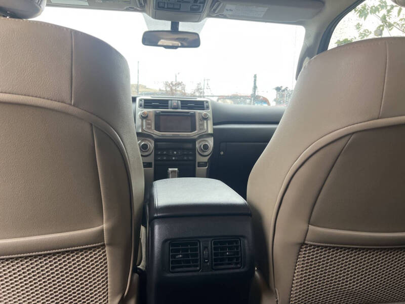 2013 Toyota 4Runner SR5