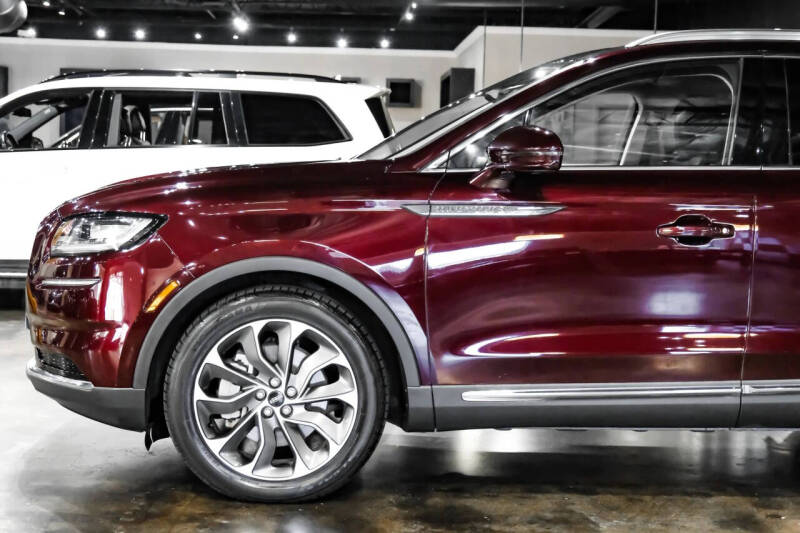 2021 Lincoln Nautilus Reserve