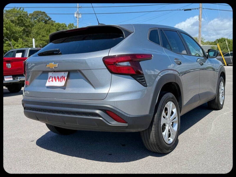 2024 Chevrolet Trax LS