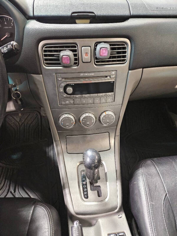 2005 Subaru Forester XT