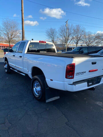 2004 Dodge Ram Pickup 3500 for sale at MICHAEL'S AUTO SALES in Mount Clemens MI