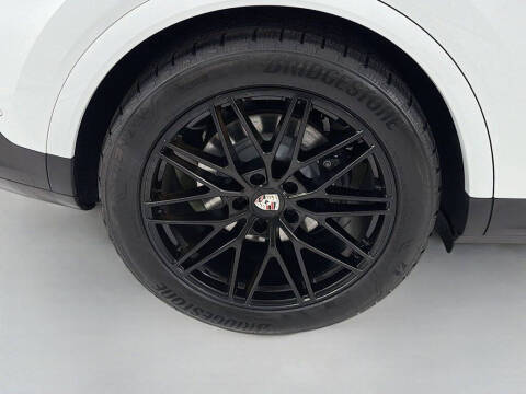 2024 Porsche Cayenne