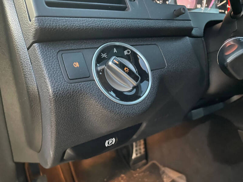 2011 Mercedes-Benz C-Class