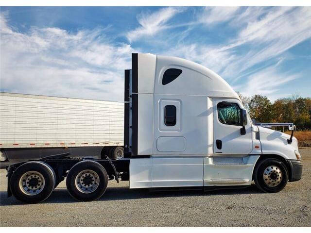 2016 Freightliner Cascadia