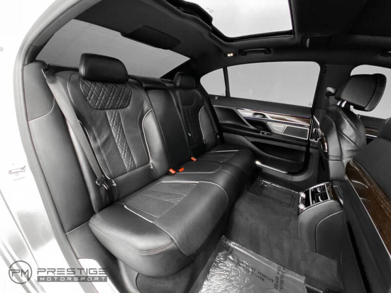 2021 BMW 7 Series 750i xDrive