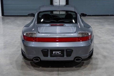 2004 Porsche 911 Carrera 4S