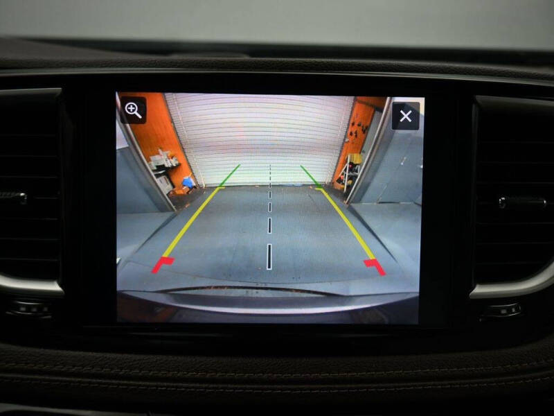 2021 Chrysler Pacifica Hybrid Touring L