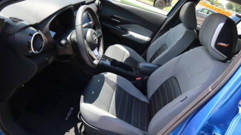 2023 Nissan Kicks SR