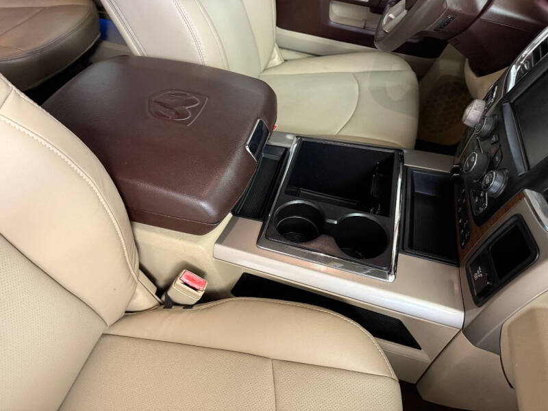 2015 RAM 1500 Laramie